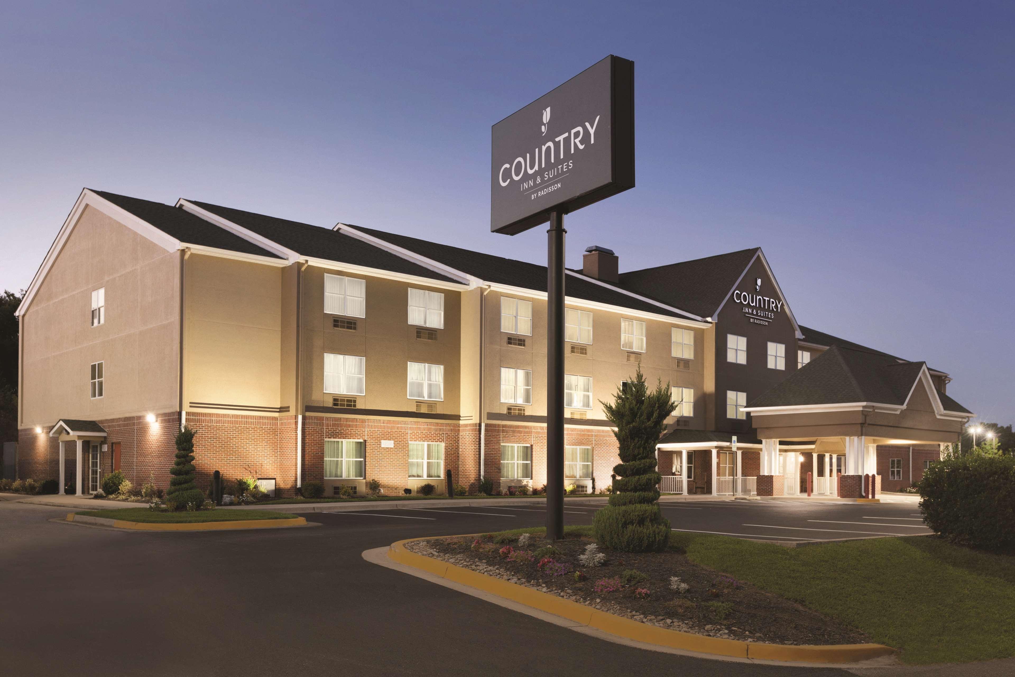 Country Inn & Suites By Radisson, Washington, Dc East - Capitol Heights, Md Екстер'єр фото